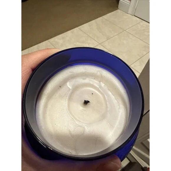 Capri BLUE Volcano 06 Candle 19 Oz. Barely Used, Great Condition! - Picture 3 of 5